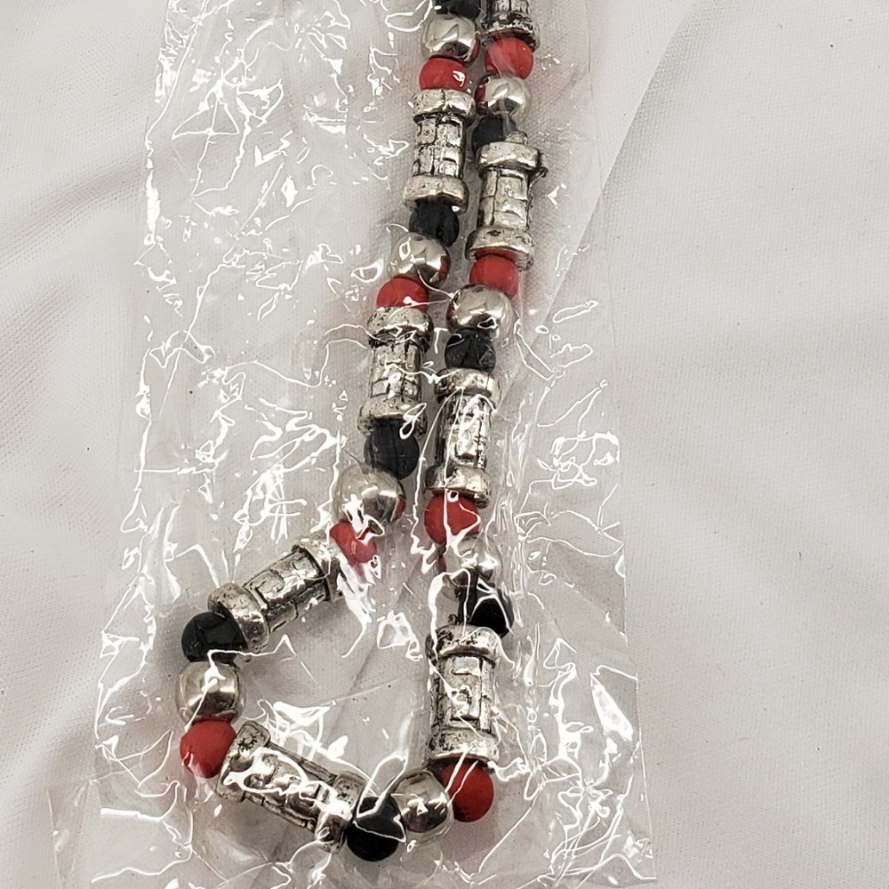 Unisex Necklace Silver, Red & Black